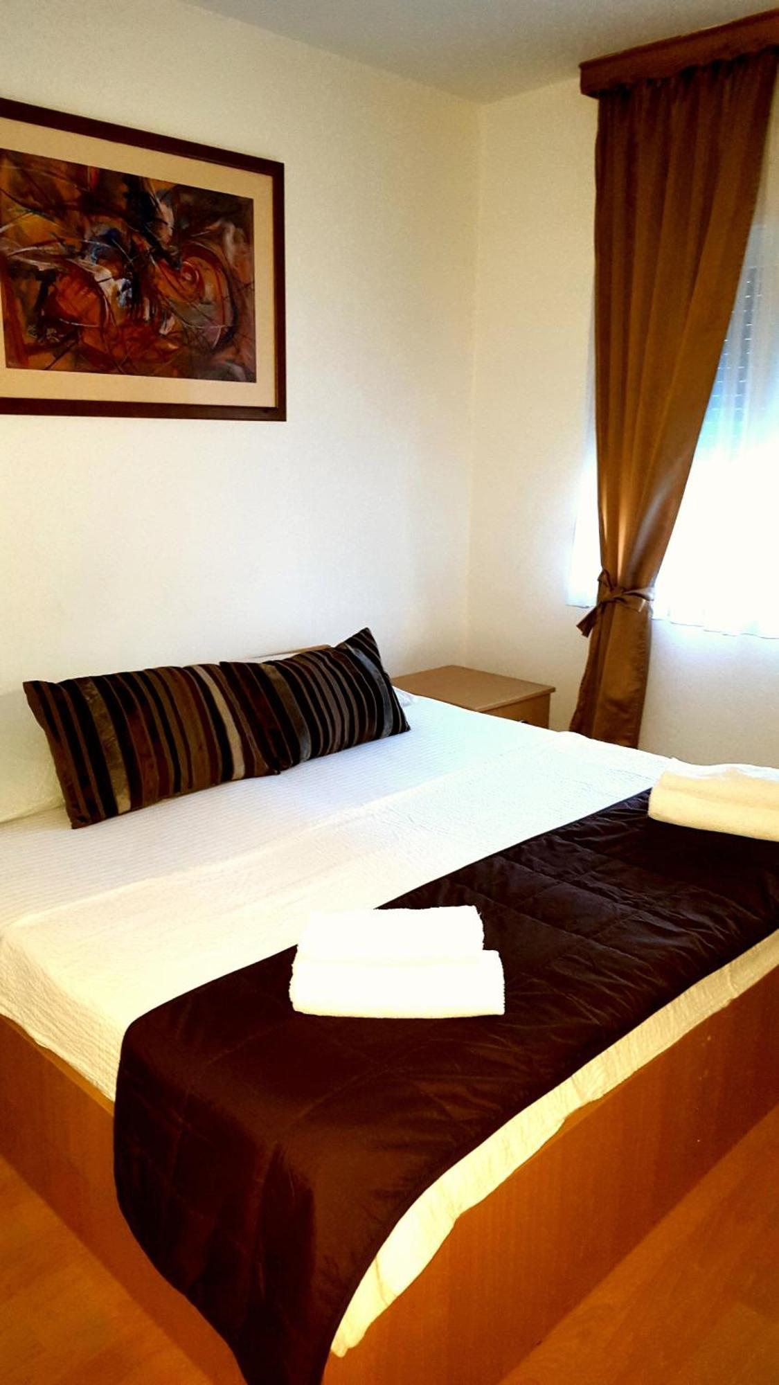 Hotel Amicus Mostar Habitación foto